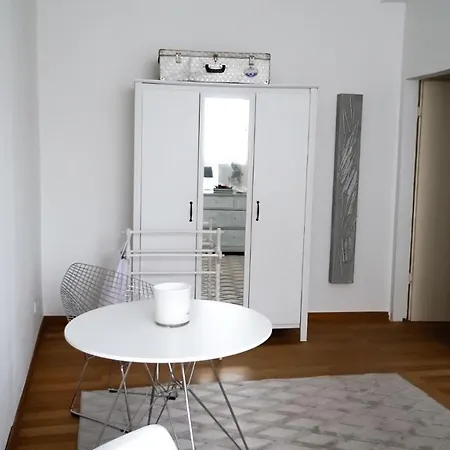 Boutique Loft Duesseldorf City Fuer Bis Zu 6 Personen Exterior photo